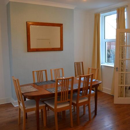 Entire 3 Bedroom House Near Caerphilly Station Экстерьер фото